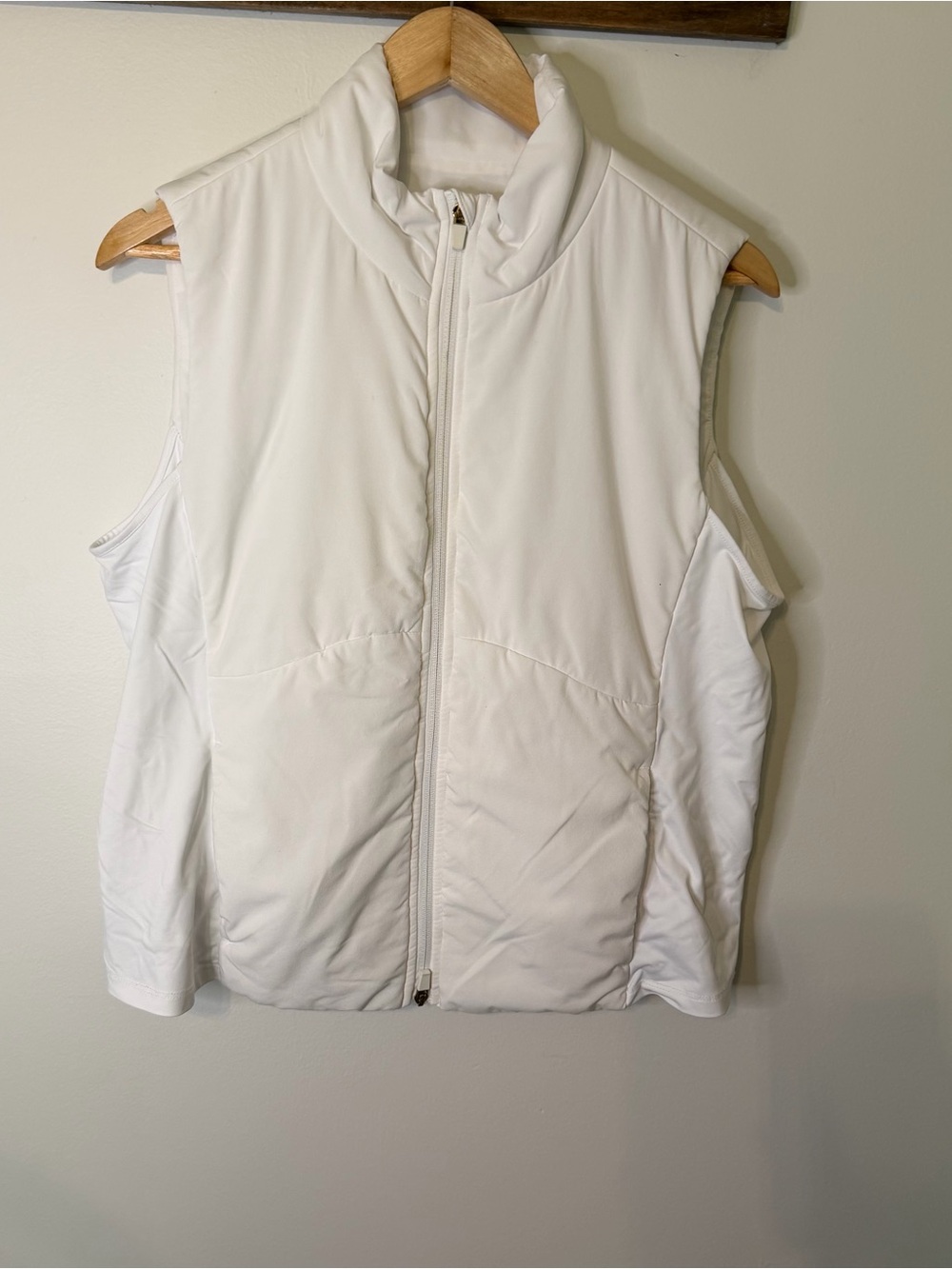 J.‎ McLaughlin Women’s White Puffer Vest Zip Front Size XL